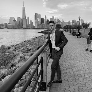 Meet your Posher, Nick